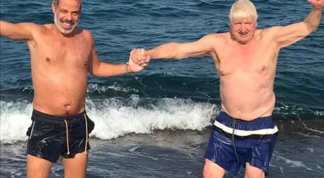 El padre de Johnson hechizado por Puglia: “Le diré a mi hijo Boris que venga aquí a relajarse”