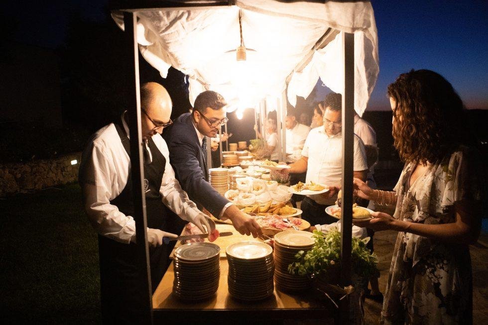 23 coisas para lembrar antes de escolher seu catering para casamento na Apúlia