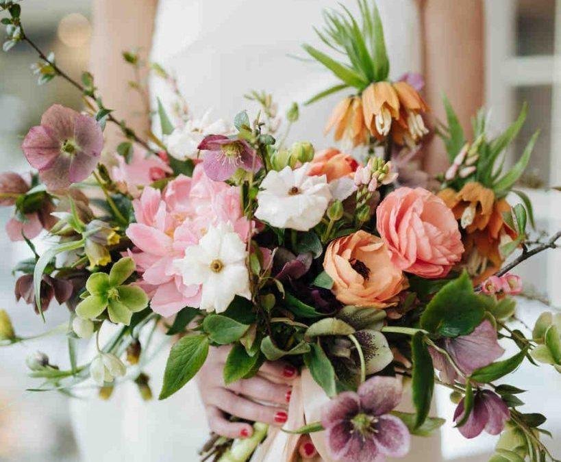 Flores da primavera para um casamento: uma sinfonia de cores e aromas