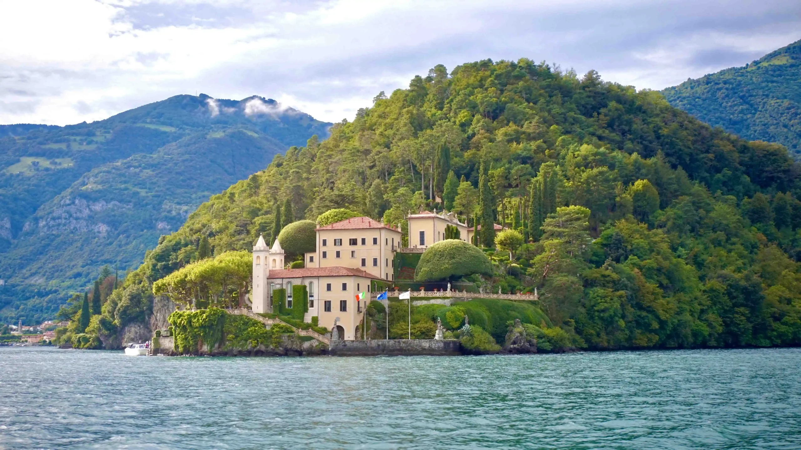 fugarse lago como